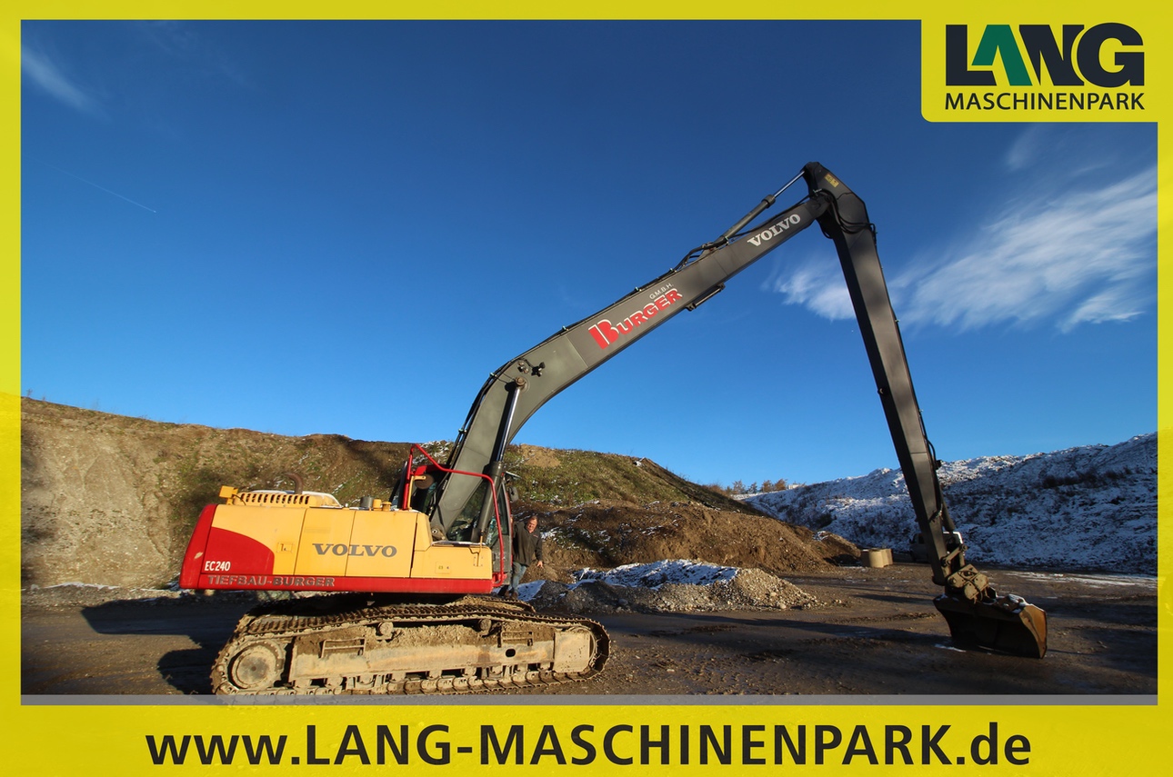 Bagger und Minibagger VOLVO EC 240 CLR Longreach