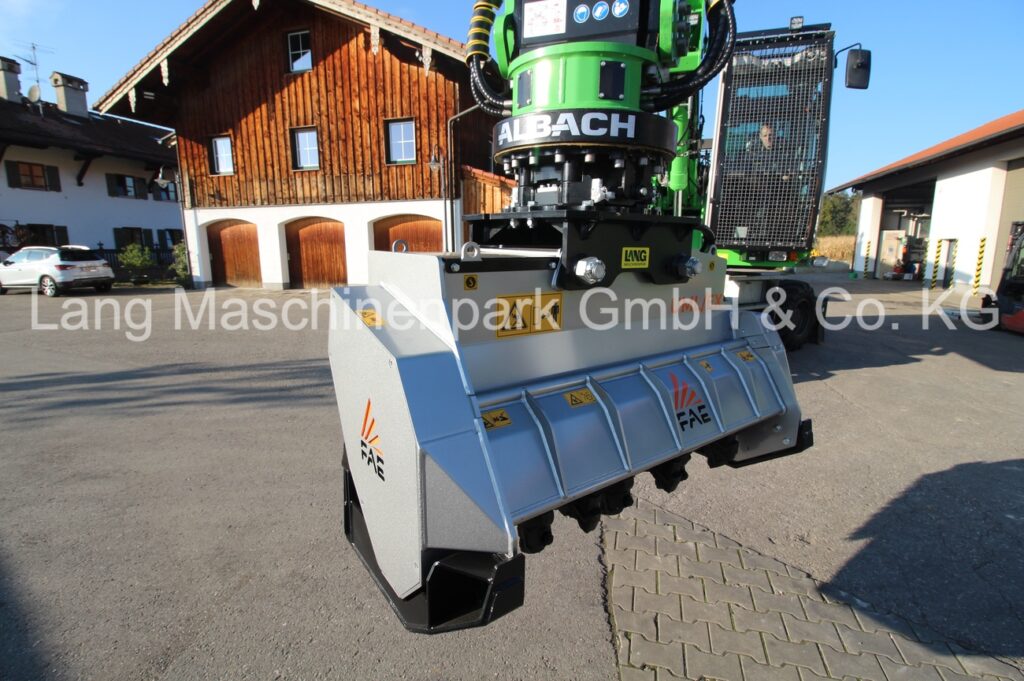 Mulcher Anbaugeräte FAE UML/EX-125 VT *SENNEBOGEN READY*