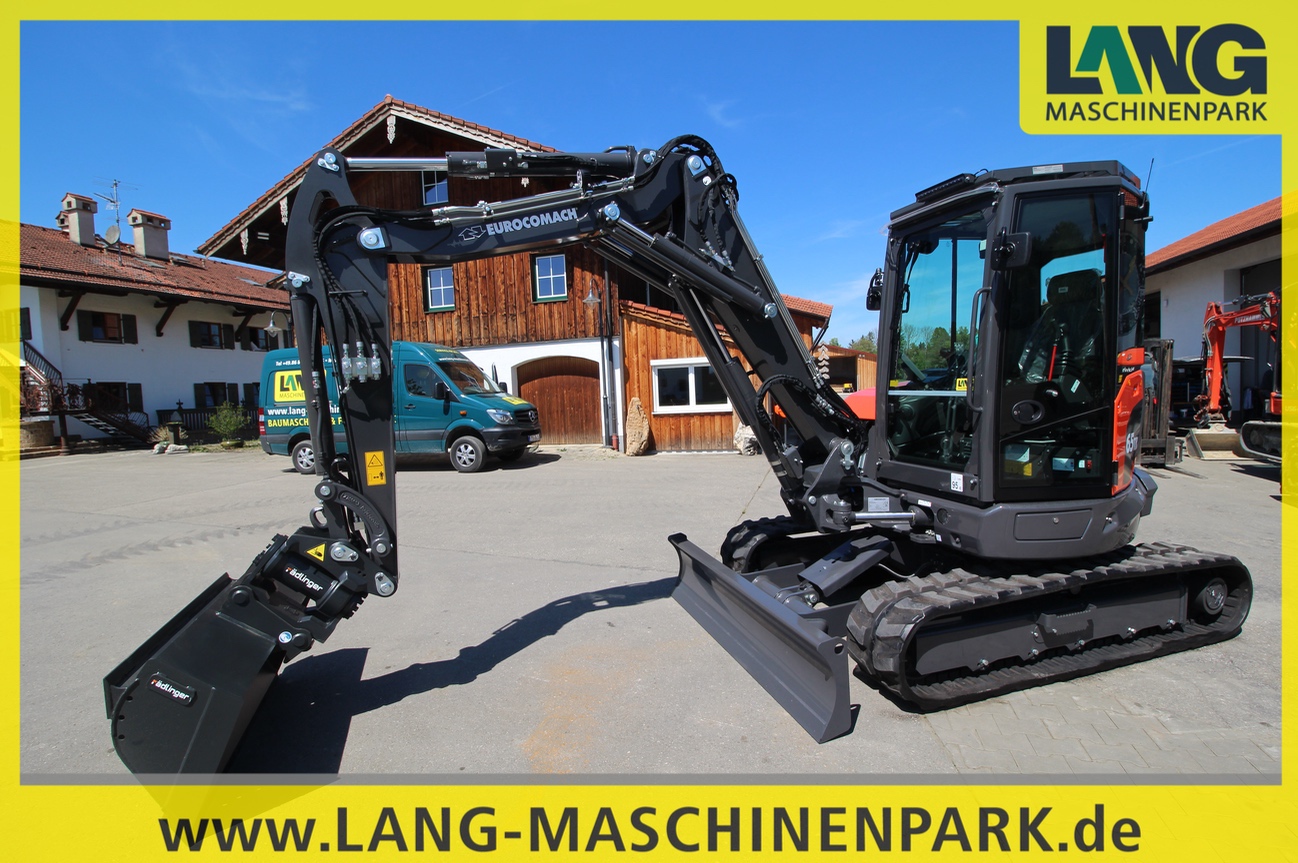 Bagger und Minibagger Eurocomach 65 TR inkl. Powertilt & Löffelset