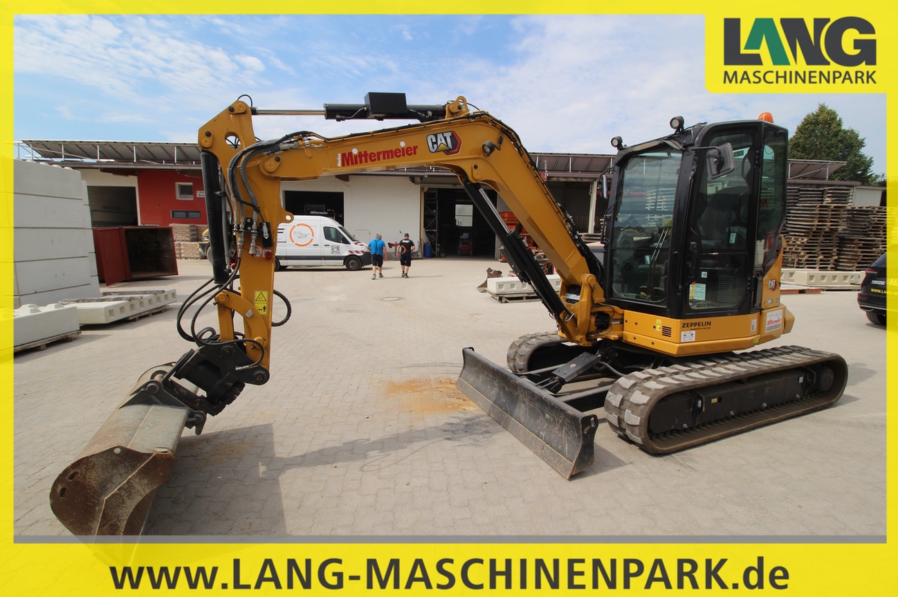 Bagger und Minibagger CAT 305 CR inkl. Powertilt